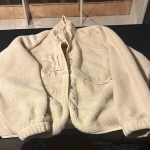 Cream Fleece Vest with Pockets - free people dupe